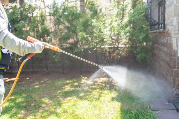 Seasonal Pest Control in Beckett Ridge, OH